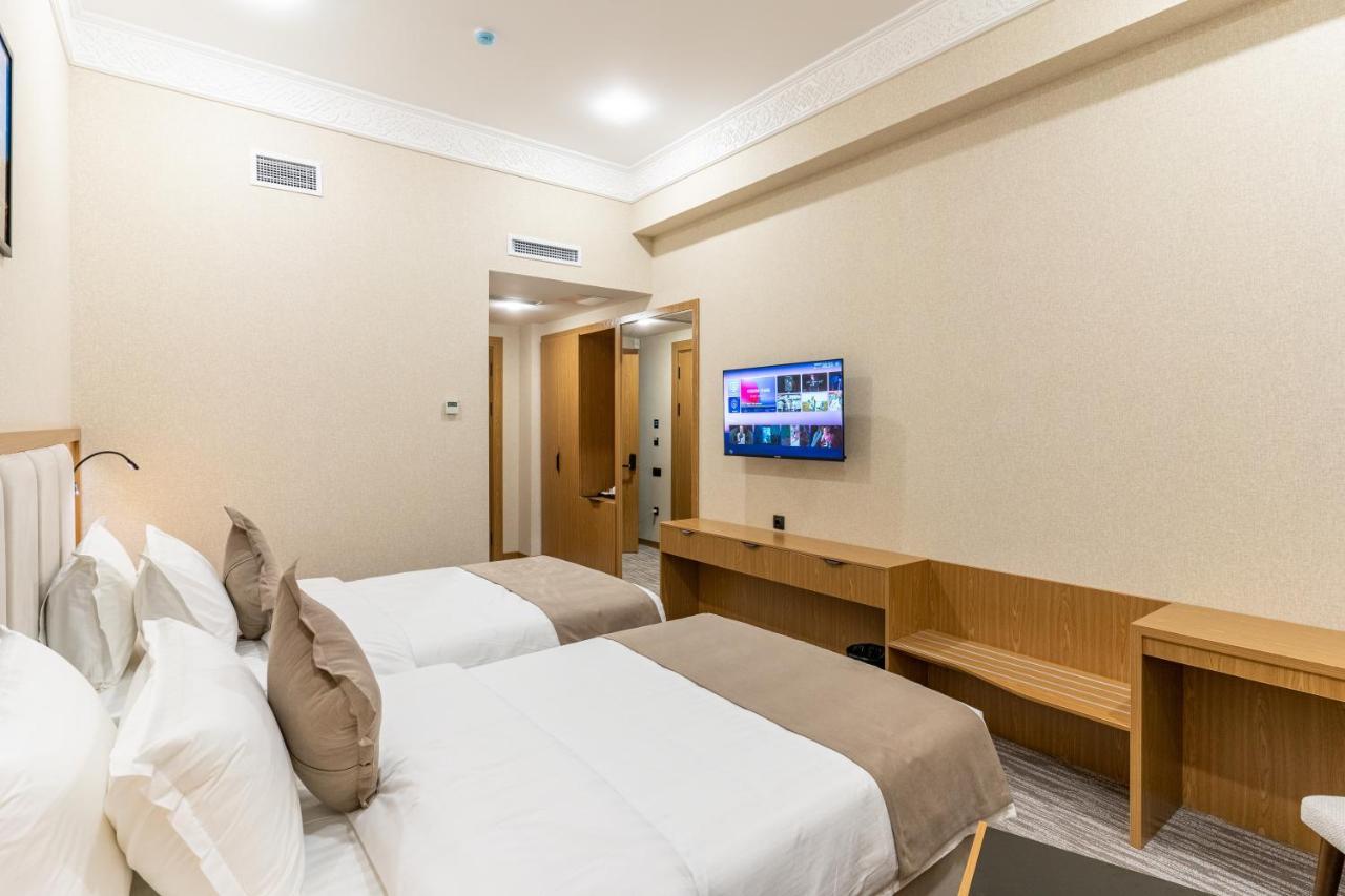 Mirzo Hotel Tasjkent Eksteriør billede